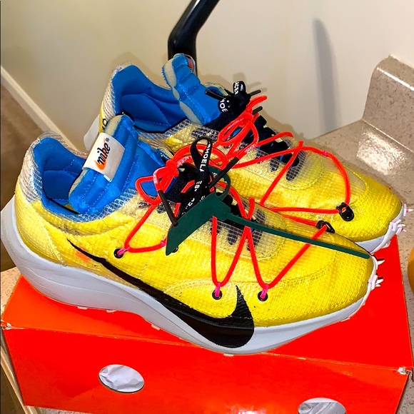 Off-white Vapor streets - Picture 1 of 4